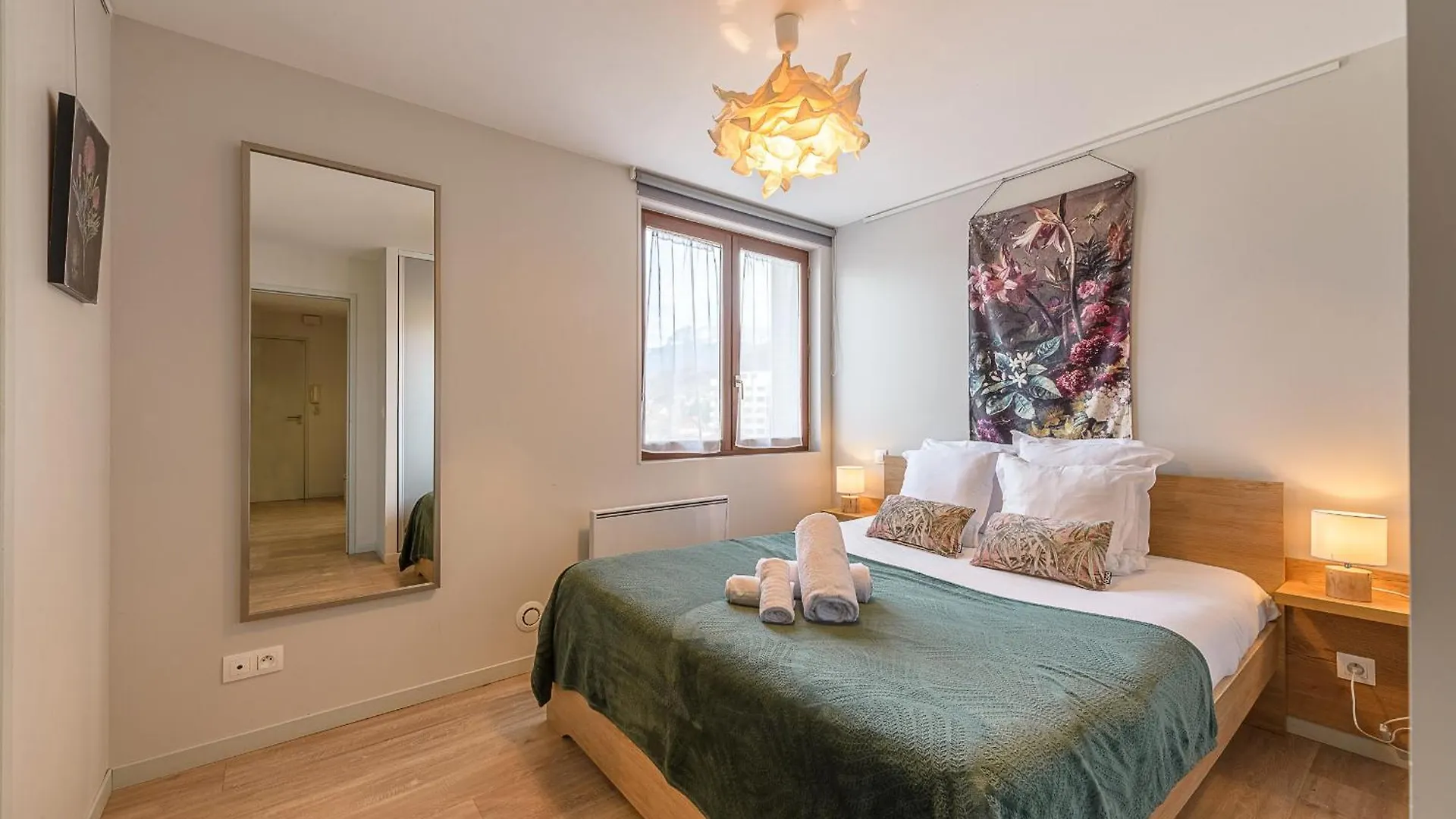 Apartment Aux Portes De L'Imperial Palace, Lla Selections By Location Lac Annecy