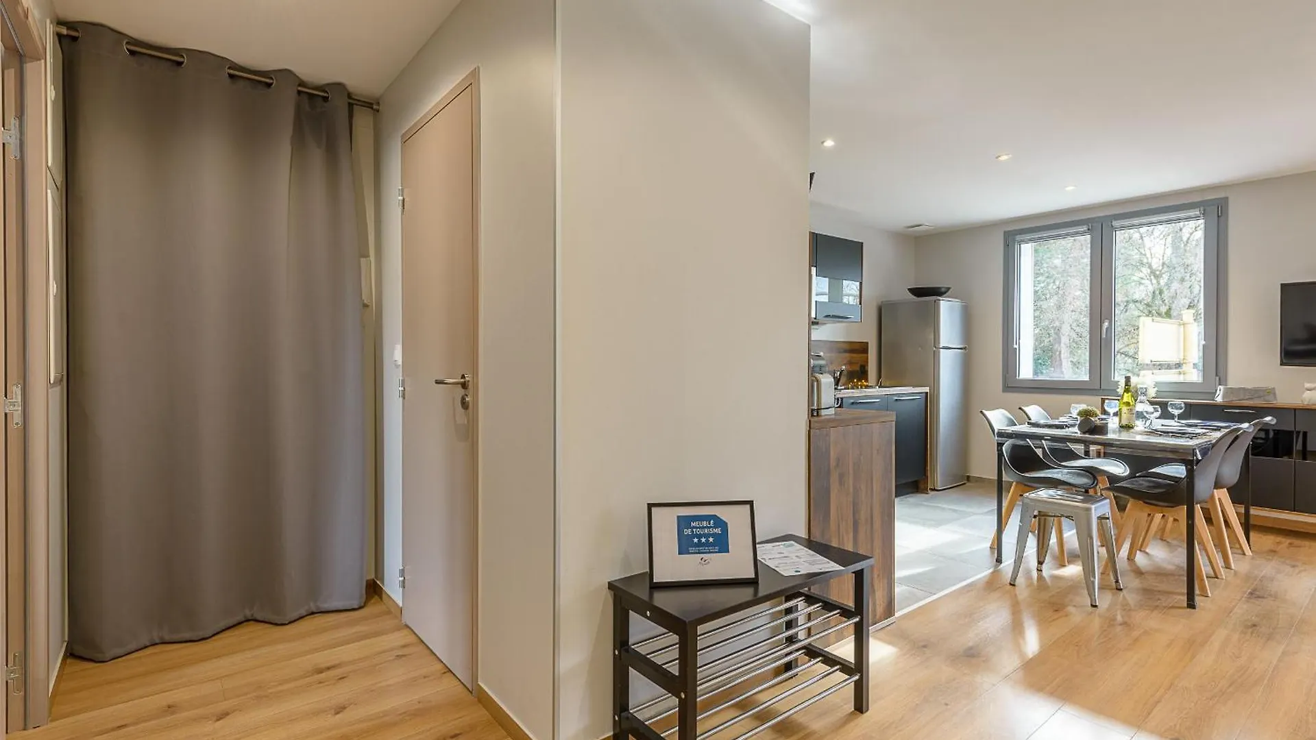 Aux Portes De L'Imperial Palace, Lla Selections By Location Lac Annecy